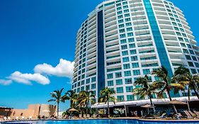 Park Royal Beach Mazatlán